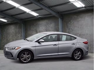2017 Hyundai Elantra SE 5NPD84LFXHH065325 2017 Hyundai Elantra SE