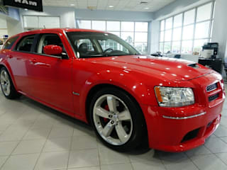 2008 Dodge Magnum SRT-8 2D4GV77358H144548 2008 Dodge Magnum SRT-8