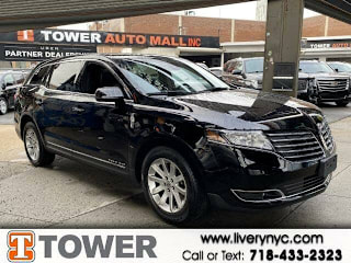 2019 Lincoln MKT Town Car Livery Fleet 2LMHJ5NK4KBL00973 2019 Lincoln MKT Town Car Livery Fleet