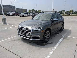 2019 Audi SQ5 3.0T quattro Premium Plus WA1B4AFY7K2033496 2019 Audi SQ5 3.0T quattro Premium Plus