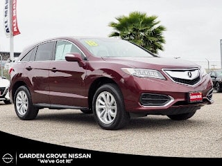 2018 Acura RDX Base 5J8TB3H3XJL015887 2018 Acura RDX Base