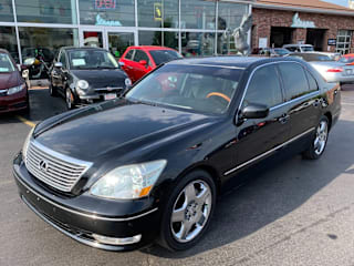 2005 Lexus LS 430 Base JTHBN36F055017137 2005 Lexus LS 430 Base