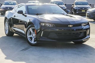2017 Chevrolet Camaro 1G1FB1RX0H0216042 2017 Chevrolet Camaro