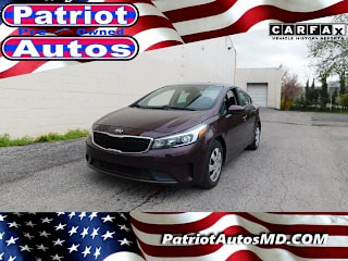 2017 Kia Forte 3KPFK4A74HE029589 2017 Kia Forte