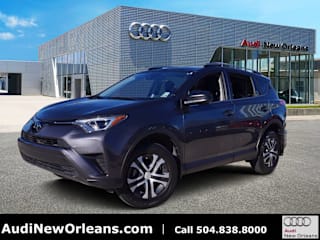 2018 Toyota RAV4 JTMZFREV2JJ212151 2018 Toyota RAV4
