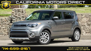 2018 Kia Soul + KNDJP3A50J7526200 2018 Kia Soul +