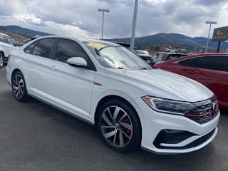2019 Volkswagen Jetta 3VW5T7BU5KM211195 2019 Volkswagen Jetta