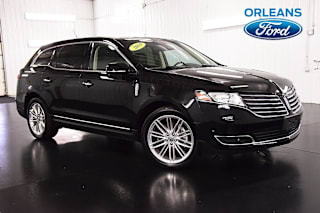 2019 Lincoln MKT 2LMHJ5AT4KBL00941 2019 Lincoln MKT