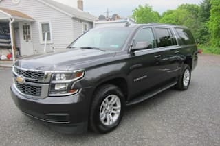 2017 Chevrolet Suburban LS 1500 1GNSKGKC2HR245433 2017 Chevrolet Suburban LS 1500