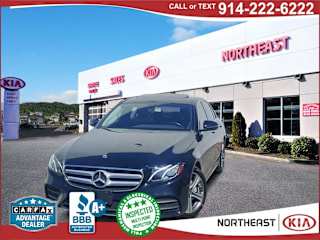 2018 Mercedes-Benz E-Class E 300 4MATIC WDDZF4KB3JA311287 2018 Mercedes-Benz E-Class E 300 4MATIC