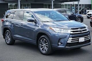 2018 Toyota Highlander XLE 5TDJZRFH1JS896979 2018 Toyota Highlander XLE