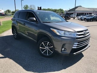 2018 Toyota Highlander XLE 5TDJZRFH4JS858792 2018 Toyota Highlander XLE