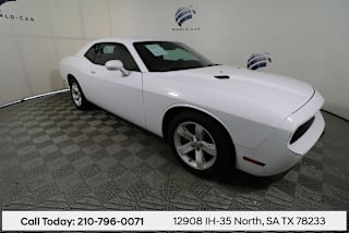 2014 Dodge Challenger 2C3CDYAG2EH247250 2014 Dodge Challenger