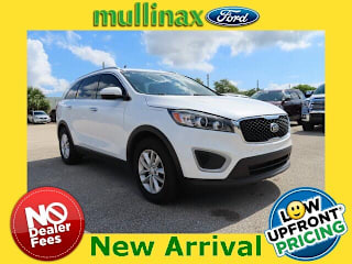 2017 Kia Sorento LX V6 5XYPG4A52HG252379 2017 Kia Sorento LX V6