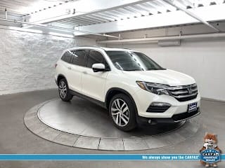 2018 Honda Pilot Touring 5FNYF5H94JB030820 2018 Honda Pilot Touring