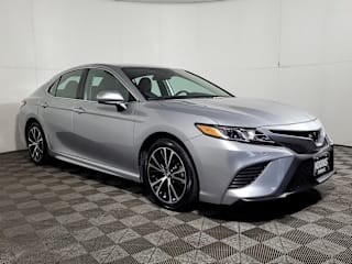 2020 Toyota Camry SE 4T1G11AK1LU935358 2020 Toyota Camry SE