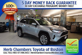 2021 Toyota RAV4 XLE Premium JTMA1RFVXMD531326 2021 Toyota RAV4 XLE Premium