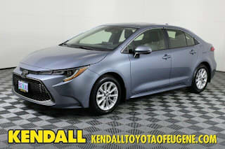 2020 Toyota Corolla XLE JTDFPRAE4LJ019069 2020 Toyota Corolla XLE