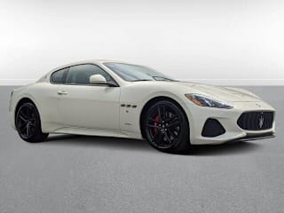 2018 Maserati GranTurismo ZAM45VLAXJ0270094 2018 Maserati GranTurismo