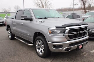 2019 Ram Pickup 1500 1C6SRFFT8KN608753 2019 Ram Pickup 1500
