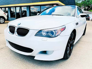 2006 BMW M5 Base WBSNB93556B583537 2006 BMW M5 Base