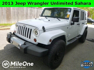 2013 Jeep Wrangler Unlimited Sahara 1C4BJWEG4DL576113 2013 Jeep Wrangler Unlimited Sahara
