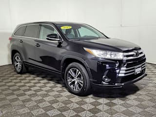 2019 Toyota Highlander LE 5TDBZRFH9KS728089 2019 Toyota Highlander LE