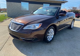 2013 Chrysler 200 Convertible 1C3BCBEG7DN635523 2013 Chrysler 200 Convertible