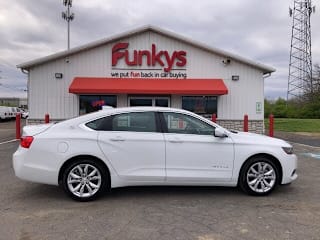 2017 Chevrolet Impala LT 2G1105S31H9150766 2017 Chevrolet Impala LT