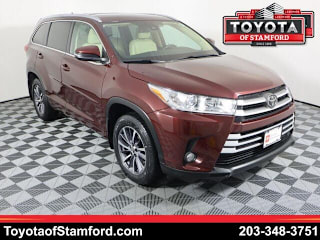 2018 Toyota Highlander XLE 5TDJZRFH1JS803443 2018 Toyota Highlander XLE