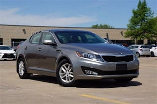 2012 Kia Optima LX 5XXGM4A72CG025524 2012 Kia Optima LX