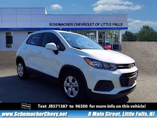 2018 Chevrolet Trax LS KL7CJKSBXJB571387 2018 Chevrolet Trax LS