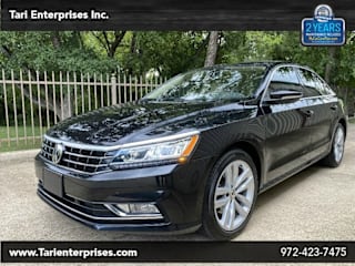 2018 Volkswagen Passat 2.0T SE 1VWBA7A38JC043182 2018 Volkswagen Passat 2.0T SE