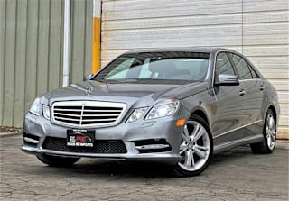 2013 Mercedes-Benz E-Class E 350 Luxury 4MATIC WDDHF8JB5DA680032 2013 Mercedes-Benz E-Class E 350 Luxury 4MATIC