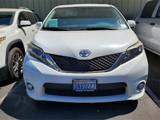 2012 Toyota Sienna SE 8-Passenger 5TDXK3DC8CS203279 2012 Toyota Sienna SE 8-Passenger