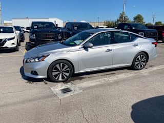 2019 Nissan Altima 1N4BL4EV9KC180663 2019 Nissan Altima