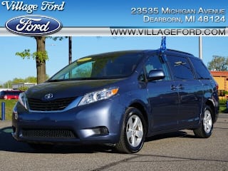 2017 Toyota Sienna LE 8-Passenger 5TDKZ3DC3HS774367 2017 Toyota Sienna LE 8-Passenger