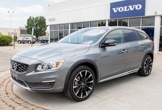 2018 Volvo V60 Cross Country T5 Premier YV440MWK7J2046459 2018 Volvo V60 Cross Country T5 Premier