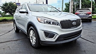 2018 Kia Sorento LX 5XYPGDA33JG415013 2018 Kia Sorento LX