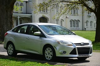 2012 Ford Focus SE 1FAHP3F27CL421750 2012 Ford Focus SE