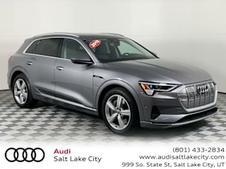 2019 Audi e-tron quattro Premium Plus WA1LABGE4KB021958 2019 Audi e-tron quattro Premium Plus