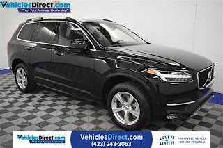 2017 Volvo XC90 T5 Momentum YV4102XK2H1136608 2017 Volvo XC90 T5 Momentum
