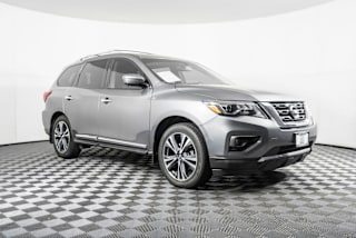 2017 Nissan Pathfinder Platinum 5N1DR2MM2HC669215 2017 Nissan Pathfinder Platinum