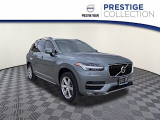 2018 Volvo XC90 T5 Momentum 7-Passenger YV4102PK8J1378244 2018 Volvo XC90 T5 Momentum 7-Passenger