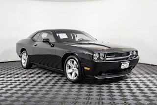 2014 Dodge Challenger 2C3CDYAG3EH204293 2014 Dodge Challenger