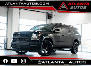 2017 Chevrolet Suburban LT 1500 1GNSKHKCXHR300796 2017 Chevrolet Suburban LT 1500