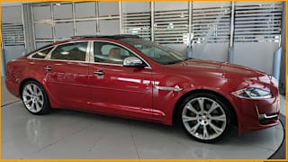 2017 Jaguar XJL Portfolio SAJWJ2GD6H8W07868 2017 Jaguar XJL Portfolio
