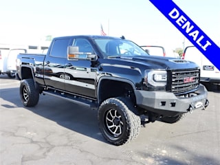 2017 GMC Sierra 2500HD Denali 1GT12UEY7HF133397 2017 GMC Sierra 2500HD Denali