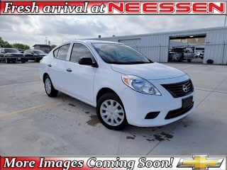 2013 Nissan Versa 1.6 S 3N1CN7AP1DL862755 2013 Nissan Versa 1.6 S