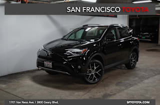 2018 Toyota RAV4 SE 2T3NFREVXJW415238 2018 Toyota RAV4 SE